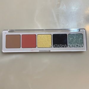 Natasha Denona eye shadow palette.